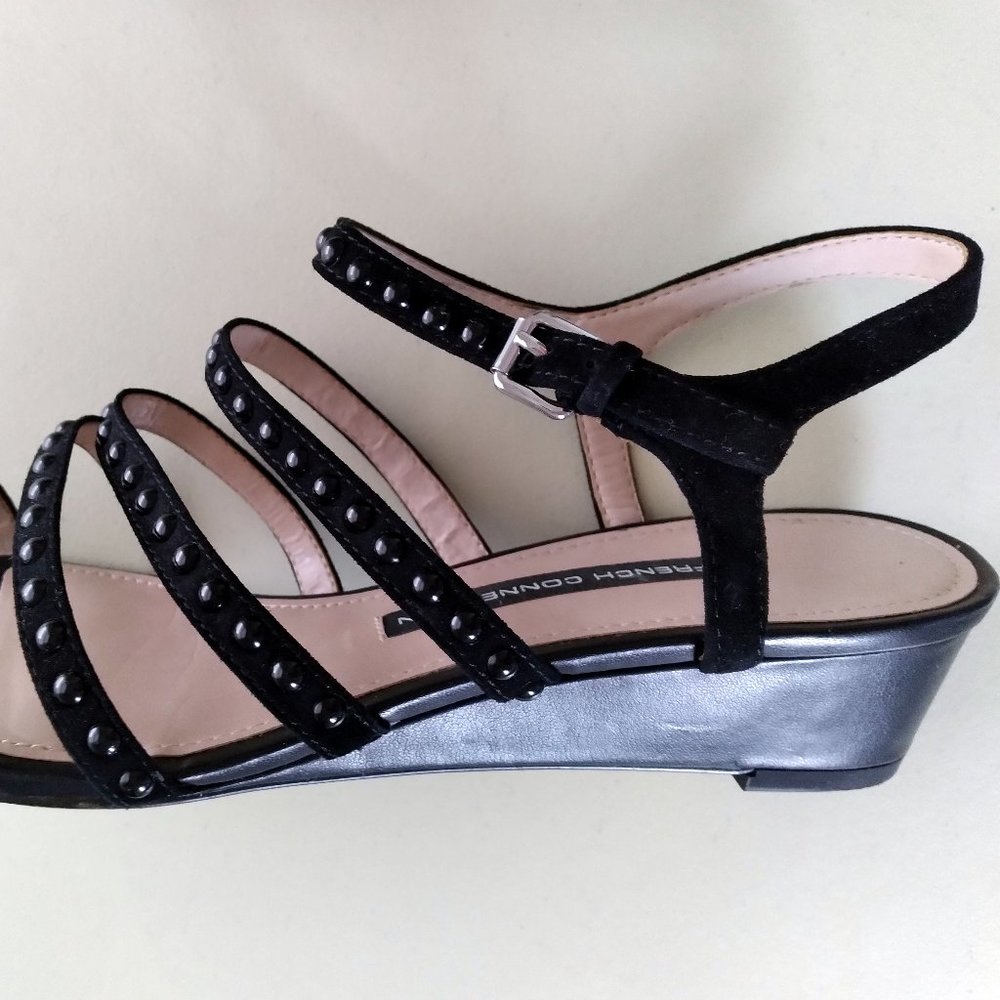 French Connection "WINETTA" Strappy Black Embellished Sandal ~ Size 7.5 LIKE NEW